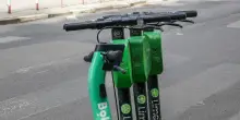 Monopattini elettrici, obbligo di targa entro 16 maggio, ma c'&egrave; rischio ritardi