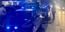 Gli sparano davanti casa, muore un ragazzo di 21 anni a Napoli