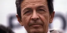 L'anniversario di Berlinguer e il ricordo di Meloni: &egrave; polemica sul parallelo con Almirante