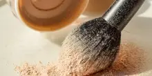 Cosmetici, stretta Ue dal 1&deg;maggio: cosa cambia per smalti, gel, profumi e shampoo