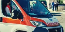 Tragedia sul lavoro a Rosignano, operaio muore precipitando dal tetto