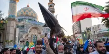 Il Financial Times: se Trump ordina escalation Iran valuta attacco a basi Usa in Europa