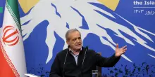 Iran, Pezeshkian scrive a Papa Leone: "Le nazioni contrastino le richieste illegali degli Usa"