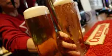 Abuso di alcol, Iss: "8 milioni di consumatori a rischio". Salute a rischio a partire dagli 11 anni