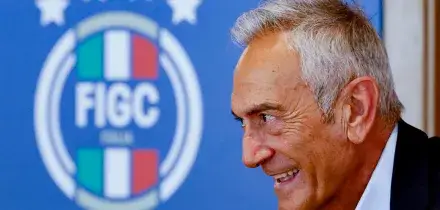 Italia anno zero. Figc, iniziata riunione d'emergenza, il futuro di Gabriele Gravina