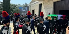 L'ultimo saluto al carabiniere Carlo Legrottaglie