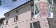 Anziana trovata morta in casa a Rovereto: il corpo sul pavimento, indagato il figlio di 60 anni