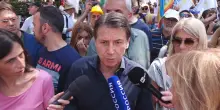 Giuseppe Conte alla manifestazione: "Dobbiamo tutti lavorare per costruire orizzonti di pace"