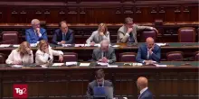 Meloni sul Consiglio Ue, le opposizioni: "Governo di guerrafondai". Ma si spaccano sul gas russo