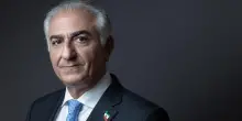 Il figlio dell'ultimo Scià è a "disposizione del popolo iraniano", tra dubbi e speranze
