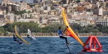 Giovani che volano tra le onde. Concluso il Campionato Italiano assoluto di Formula Wing