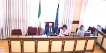 Campi Flegrei, l'allarme dell'INGV: "Emergenza nazionale: possono aprirsi bocche eruttive"