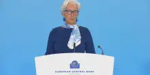 Bce, Lagarde: "L'Ue verso una crescita moderata, rischi al ribasso. Dazi, leggiamo congetture"