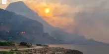 Incendi, Legambiente: 3,3 al giorno, Sicilia "maglia nera". Le regioni più colpite