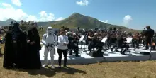 Star Wars fra le montagne di Cuneo: in 15 mila al concerto di Ferragosto in diretta Rai