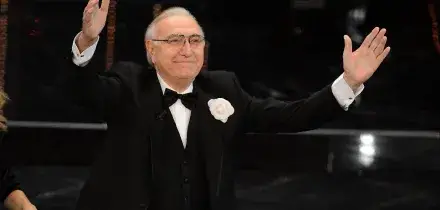 Pippo Baudo avrebbe compiuto 90 anni. L'omaggio della tv