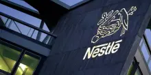 Nestl&egrave; ritira latte per neonati in diversi Paesi