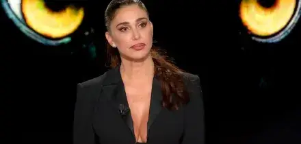 Belen a Belve: "Ho chiuso con gli uomini. I miei fidanzati? Li ho 'menati' tutti"