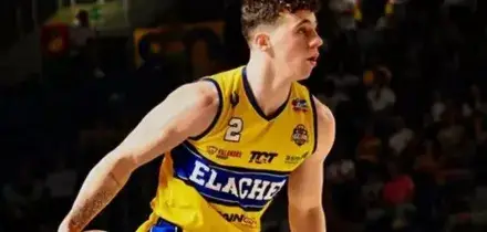 Grave il cestista Matteo Bettanti dopo uno schianto in Ferrari