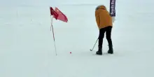Un “green” di ghiaccio: in Antartide si gioca a golf a –15 °C