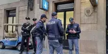 Terrorismo: propaganda jihadista e neonazista, arrestato 16enne