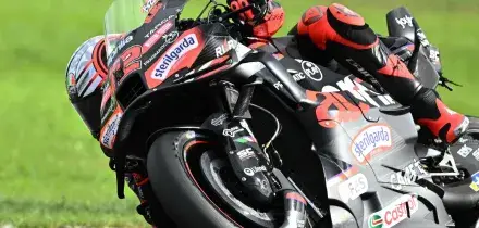 MotoGp: in Thailandia trionfa Bezzecchi su Aprilia, Marc Marquez si ritira