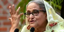 Bangladesh, l'ex premier Hasina condannata a morte: processata per crimini contro l'umanità