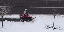 Nevicata sui colli bolognesi, in azione anche il quad