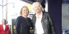 L'addio di Richard Branson alla moglie: "La mia migliore amica, la mia roccia, la mia luce"