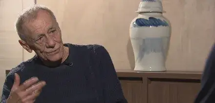 Roberto Vecchioni: "La parola è l'unica invenzione che batte la morte"