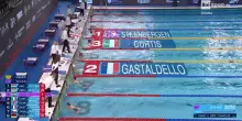 Europei di nuoto in vasca corta. Sara Curtis terza con record nei 100 stile libero donne. Il video