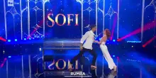 Ballando con le Stelle, la Rumba di Filippo Magnini e Alessandra Tripoli