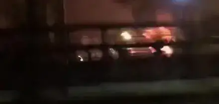 L'incendio seguito all'esplosione di droni sulla raffineria russa: il video dell'attacco