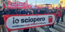 Sciopero generale Cgil: scuole chiuse, treni fermi, cortei in tutta Italia
