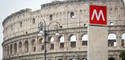 Roma, aprono le fermate Colosseo e Porta Metronia: le stazioni-museo della metro C