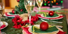 Dai pranzi di Natale e Capodanno allo stress dei regali. Tutti i consigli per feste in salute