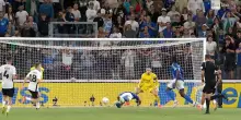 Calcio, Italia-Estonia 5-0. Raspadori firma il terzo gol. Video