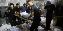 Gaza sottoposta a violenti bombardamenti