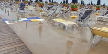 In Veneto allagamenti e danni sulla spiaggia di Bibione