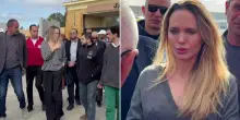 Aiuti a Gaza: Angelina Jolie al valico di Rafah incontra gli operatori umanitari