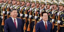 Tra missili e diplomazia: Seul chiede alla Cina di mediare sulla Corea del Nord