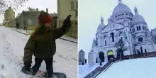 Parigi sotto la neve: la discesa in snowboard tra le vie di Montmartre