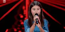 The Voice Kids, Emma M. canta "La prima cosa bella"
