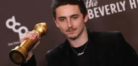 La notte dei Golden Globe 2026, Timoth&eacute;e Chalamet miglior attore per "Marty Supreme"