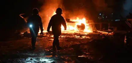 Attacchi russi sulle citt&agrave; ucraine, droni di Kiev su Rostov. Mar Nero, colpite petroliere di Mosca