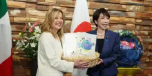 Meloni incontra Takaichi: "Impegno a tutelare l&rsquo;ordine internazionale basato sullo Stato di diritto"