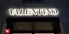 Valentino, la lungimiranza dello stilista nei bilanci (nonostante il "suo" colore, mai in rosso)