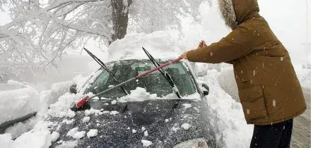 Torna il maltempo in Italia: piogge e neve da Nord a Sud. Allerta arancione in 2 Regioni