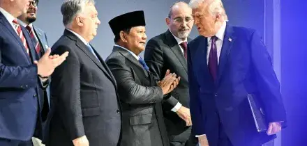 Trump inaugura il "Board of Peace" con una ventina di firme: "Italia e Polonia vogliono entrare"