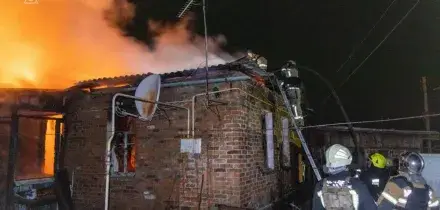 Fuoco e incendi, l'attacco russo su Kharkiv, decine di feriti in Ucraina: il video
